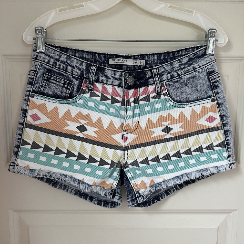 IRIS Jeans Women's Shorts Denim Mini Shorts Native Print Acid Wash Aztec SZ M